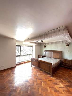 3 Bed Apartment with En Suite in Kileleshwa image 33