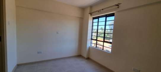 2 Bed Apartment with En Suite at Mountain image 31