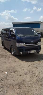 Toyota Hiace Van image 1