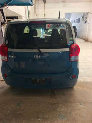Toyota Porte on sale image 5