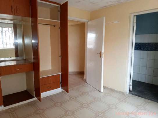 SPACIOUS MASTER ENSUITE TWO BEDROOM TO LET image 11