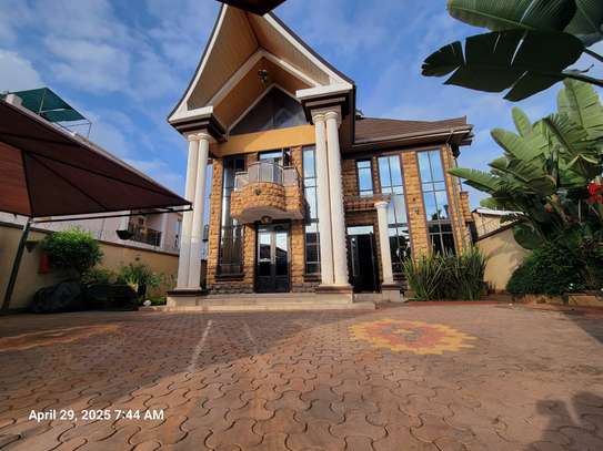 4 Bed Villa with En Suite at Mugutha image 2