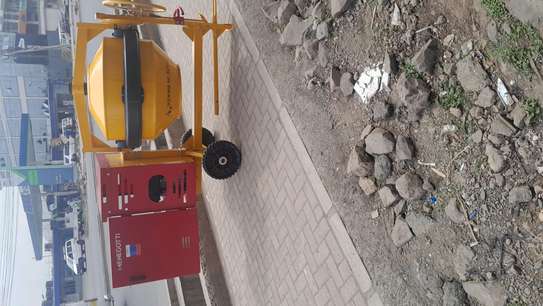Menegotti concrete mixer image 4