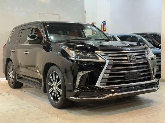 Lexus LX 570 Black Full-Size Luxury SUV image 8