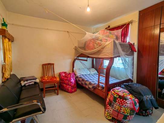 4 Bed Townhouse with En Suite at Near Boma Hotel image 15