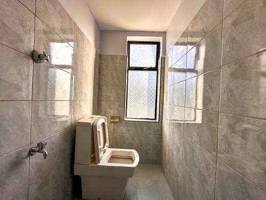 4 Bed Townhouse with En Suite at Mukenya Court image 4