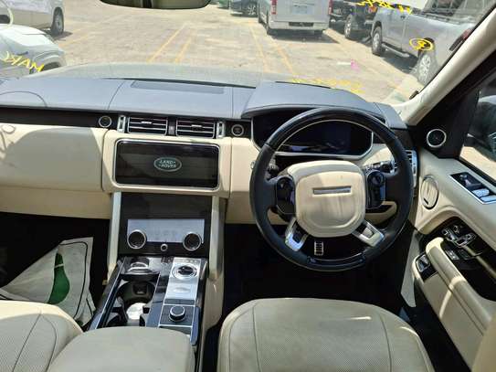 Land Rover Vogue Blue 4x4 2018 image 8