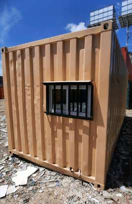 Plain and Fabricated Shipping Containers image 7