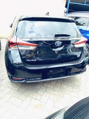 Toyota Auris hybrid black 🖤 image 3