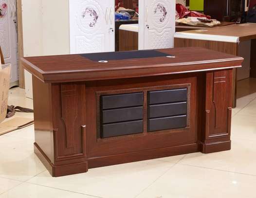 Office Desk: 2.0m Desk With Mahogany Finish, Sleek & Stylish image 1