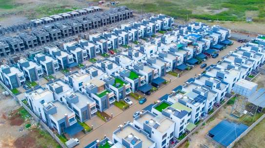 4 Bed Townhouse with En Suite at Ruiru image 8