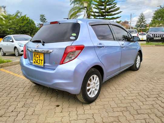 TOYOTA VITZ GET 20K DISCOUNT image 1