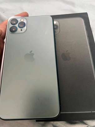 Apple Iphone 11 Pro Max 512Gb Green In Colour image 2