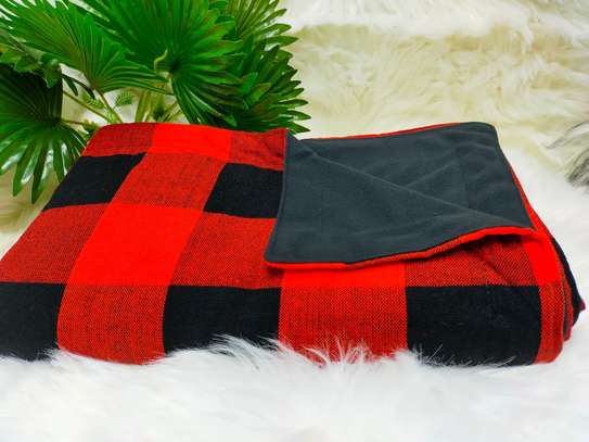 super quality Maasai bedcovers image 2