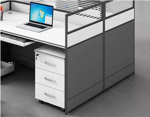 Office Workstation: 4 Way  Office Workstation IN Juja image 3