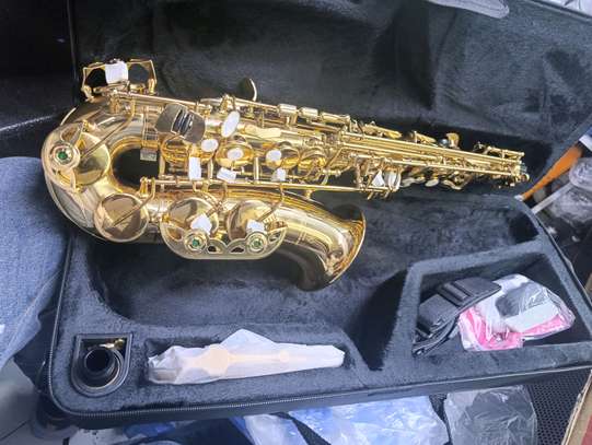 Saxophone Alto Doré Brillant avec Étui et Accessoires image 6