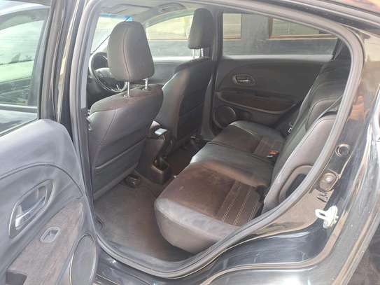HONDA VEZEL RS NORMAL 2018MODEL image 6