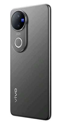 Vivo V50 image 4