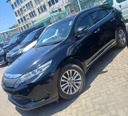Toyota Harrier black image 8