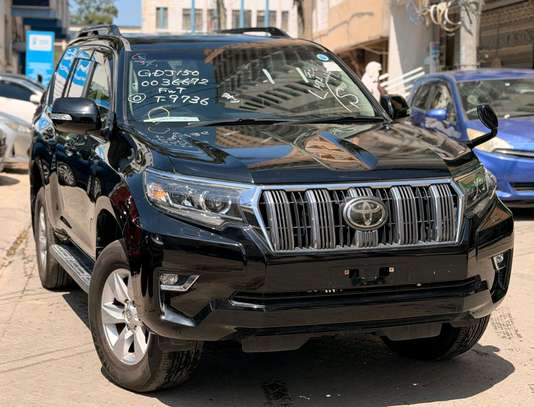 LAND CRUISER PRADO image 4
