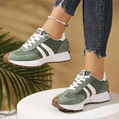 stay real sneakers image 3