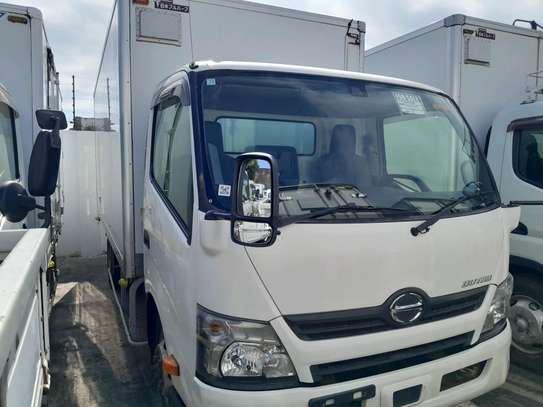 HINO DUTRO TRUCK 2018MODEL CLOSED B image 36