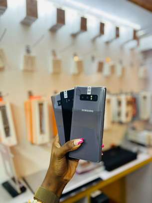 Samsung Galaxy Note 8 image 3