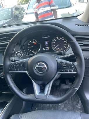 Nissan X-Trail white 2017 4wd image 5