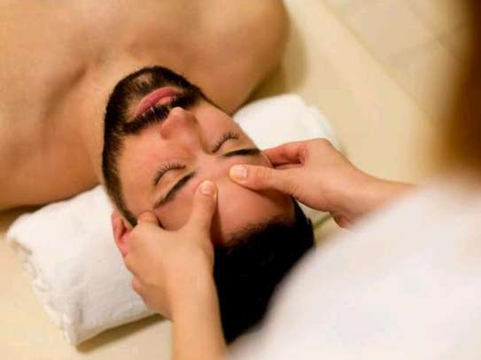 Head & Face Massage image 2