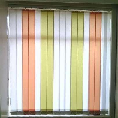 OFFICE BLINDS. image 1