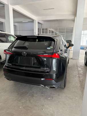 Lexus NX300 F sports 2019 image 8