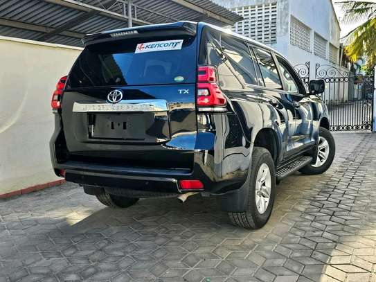 Toyota land cruiser Prado TX 2018 image 9