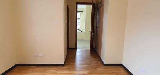 4 Bed Apartment with Aircon in General Mathenge image 7