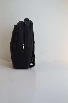 Mapon laptop backpack bag. image 3