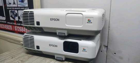 EPSON PowerLite 93 Multimedia Projector image 3