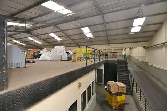 90,000 ft² Warehouse with Backup Generator at Kenya image 8