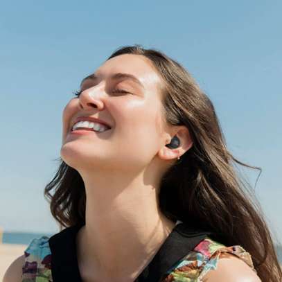 JBL Live Free NC+ True Wireless in-Ear Bluetooth Headphones image 6