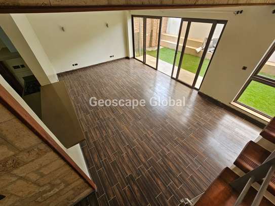 4 Bed Townhouse with En Suite in Kileleshwa image 1