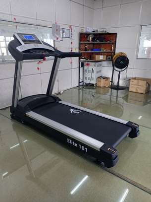Athlete Commercial Treadmill image 1