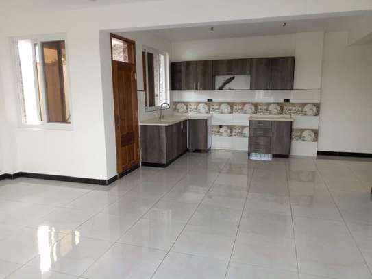 4 Bed Apartment with En Suite in Nyali Area image 18