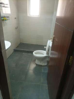 Amazing bedsitter image 5