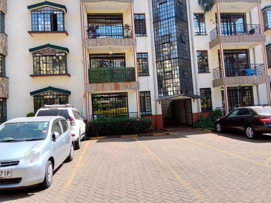 Lavington -Spectacular three bedrooms Apt for sale. image 1