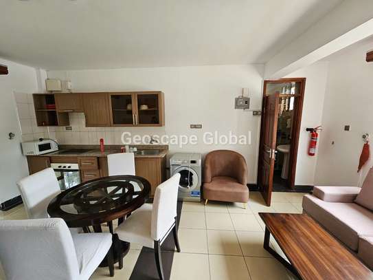 2 Bed House with En Suite in Nyari image 11