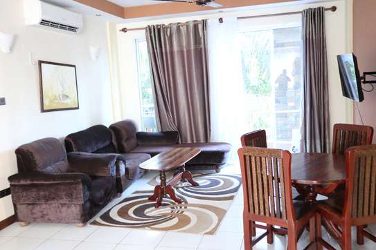 Serviced 2 Bed Apartment with Aircon at New Malindi Road image 9