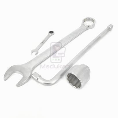 65mm Combination Spanner Wrench, Socket, and L Handle Set image 4