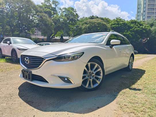 Mazda ATENZA Diesel  Hatchback image 7