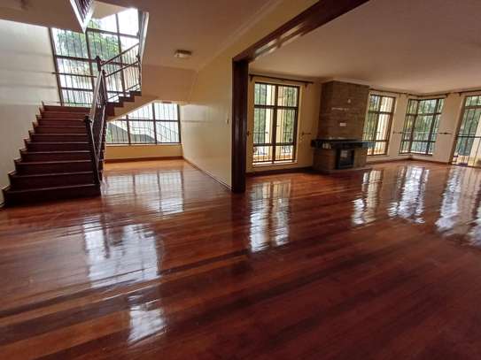 6 Bed Townhouse with En Suite in Kitisuru image 13