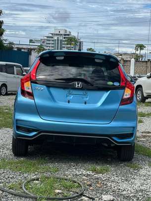 Honda fit non hybrid image 2