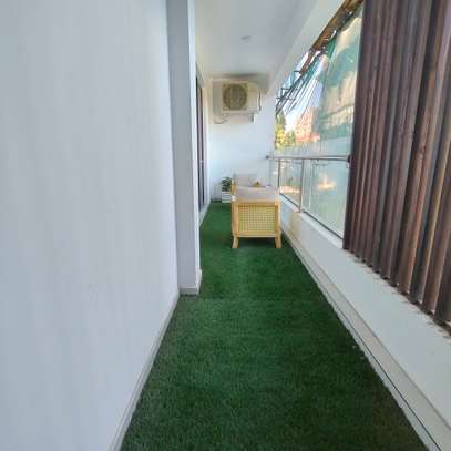 Serviced 2 Bed Apartment with En Suite at Tudor image 5