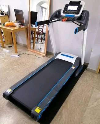Treadmill  (merc V-3) image 1